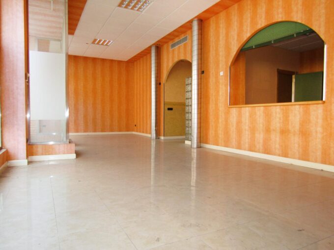 Imagen destacada de Local en alquiler en Logroño  con referencia AL0785