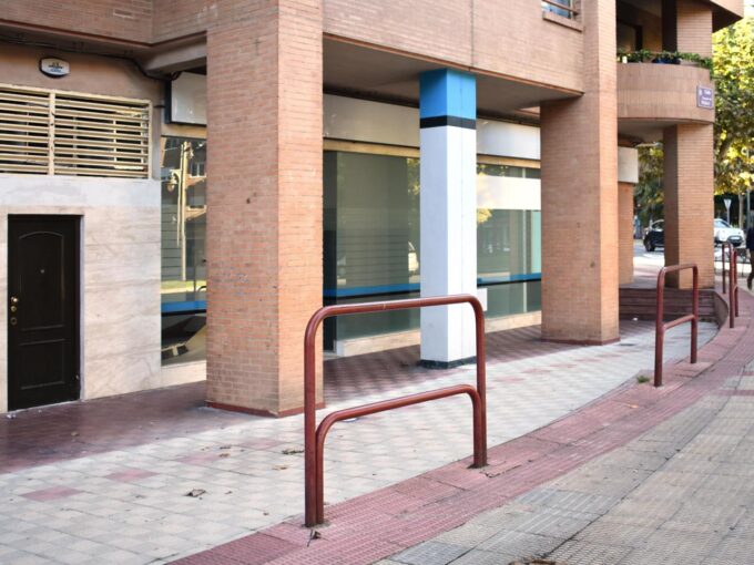 Imagen destacada de Local en venta en Logroño  con referencia L0214