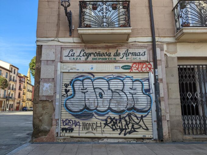 Imagen destacada de Local en alquiler en Logroño  con referencia AL01105