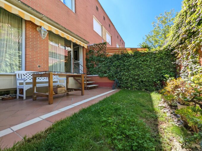 Imagen destacada de Adosado en venta en Logroño de 216 m2. Ref: C0771