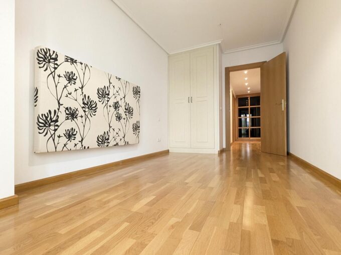 Imagen destacada de Apartamento en venta en Lardero  con referencia P40791