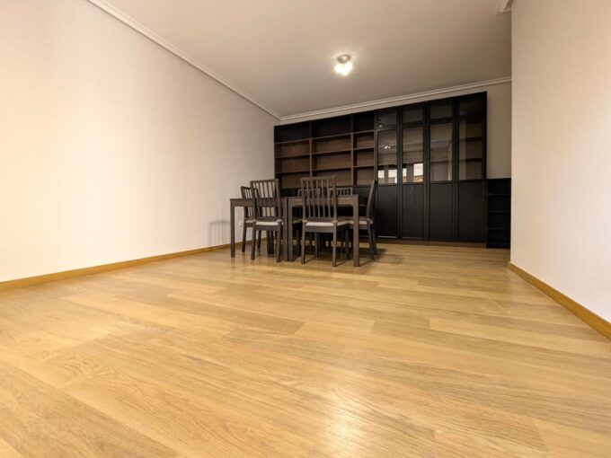 Imagen destacada de Piso en venta en Entrena  con referencia P75805