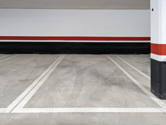 Imagen destacada de Plaza De Parking en venta en Logroño  con referencia G0122