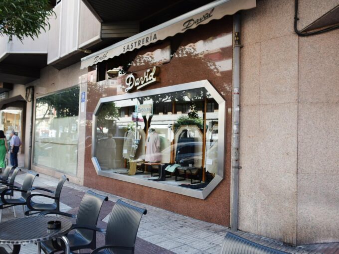Imagen destacada de Local en alquiler en Logroño  con referencia AL0210